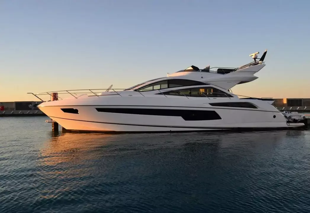 Sunseeker 68 Sport Yacht ESCAPE