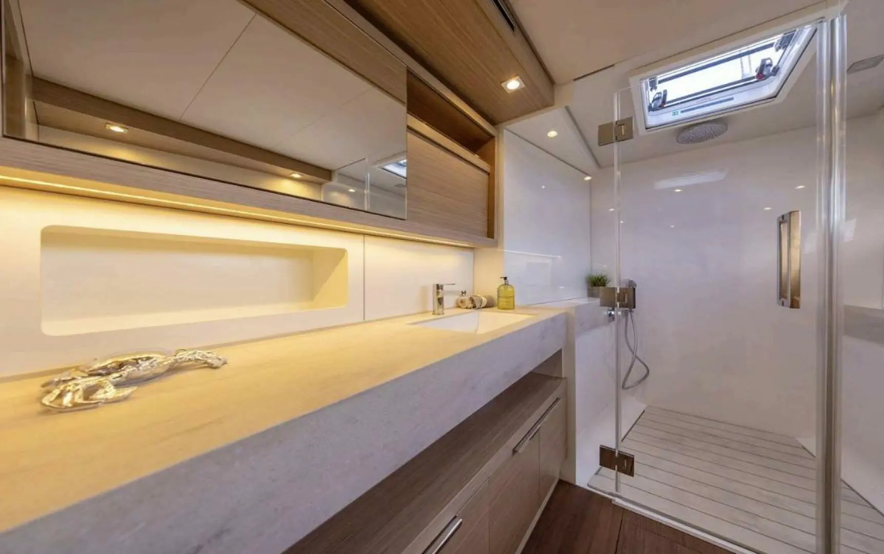 Thumbnail von Лагуна 51