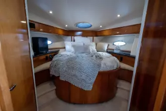 Thumbnail von Carver 396 Motor Yacht Aft Cabin