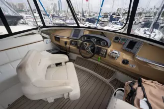 Thumbnail von Carver 396 Motor Yacht Aft Cabin