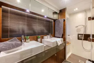 Thumbnail von Fairline Squadron 65 FAIRLINE Squadron 65