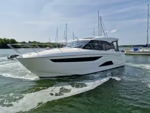 Thumbnail von Bavaria R40 Coupe STOCK BOAT