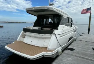 Thumbnail von Bavaria R40 Coupe STOCK BOAT