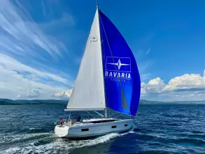 Thumbnail von Bavaria C42 STOCK BOAT