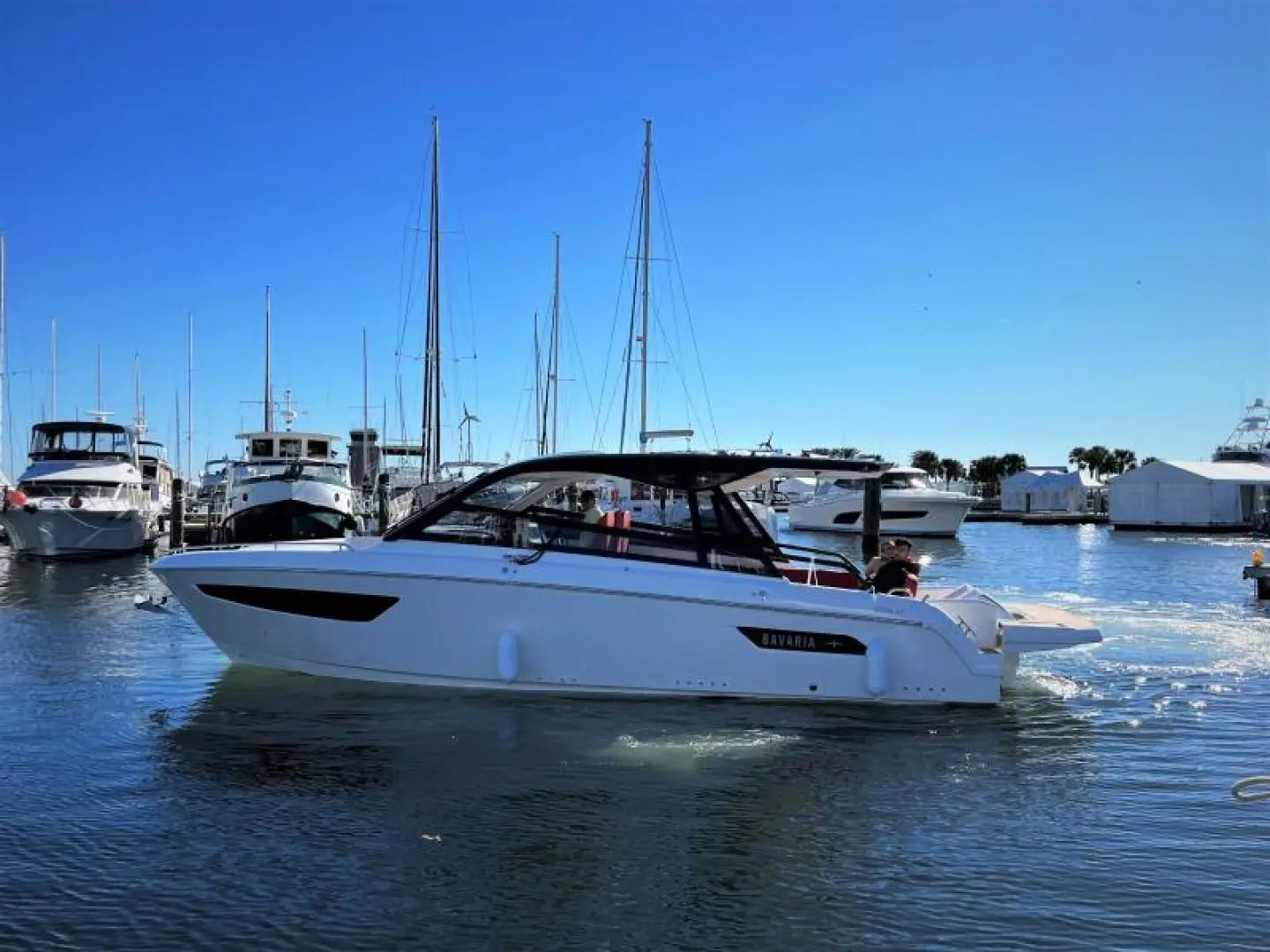 Bavaria Vida 33 STOCK BOAT