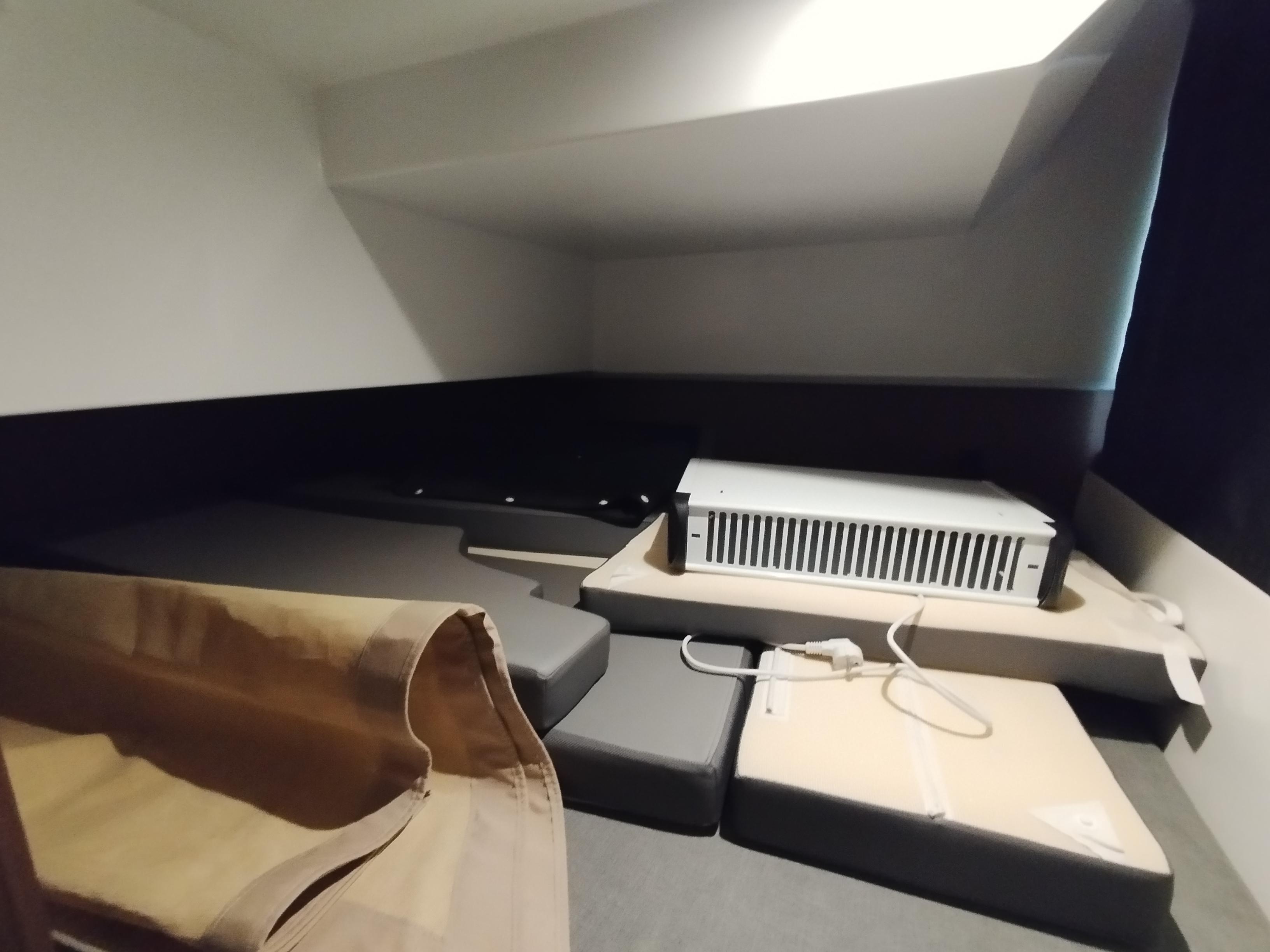 Thumbnail von Bénéteau Antares 9 OB