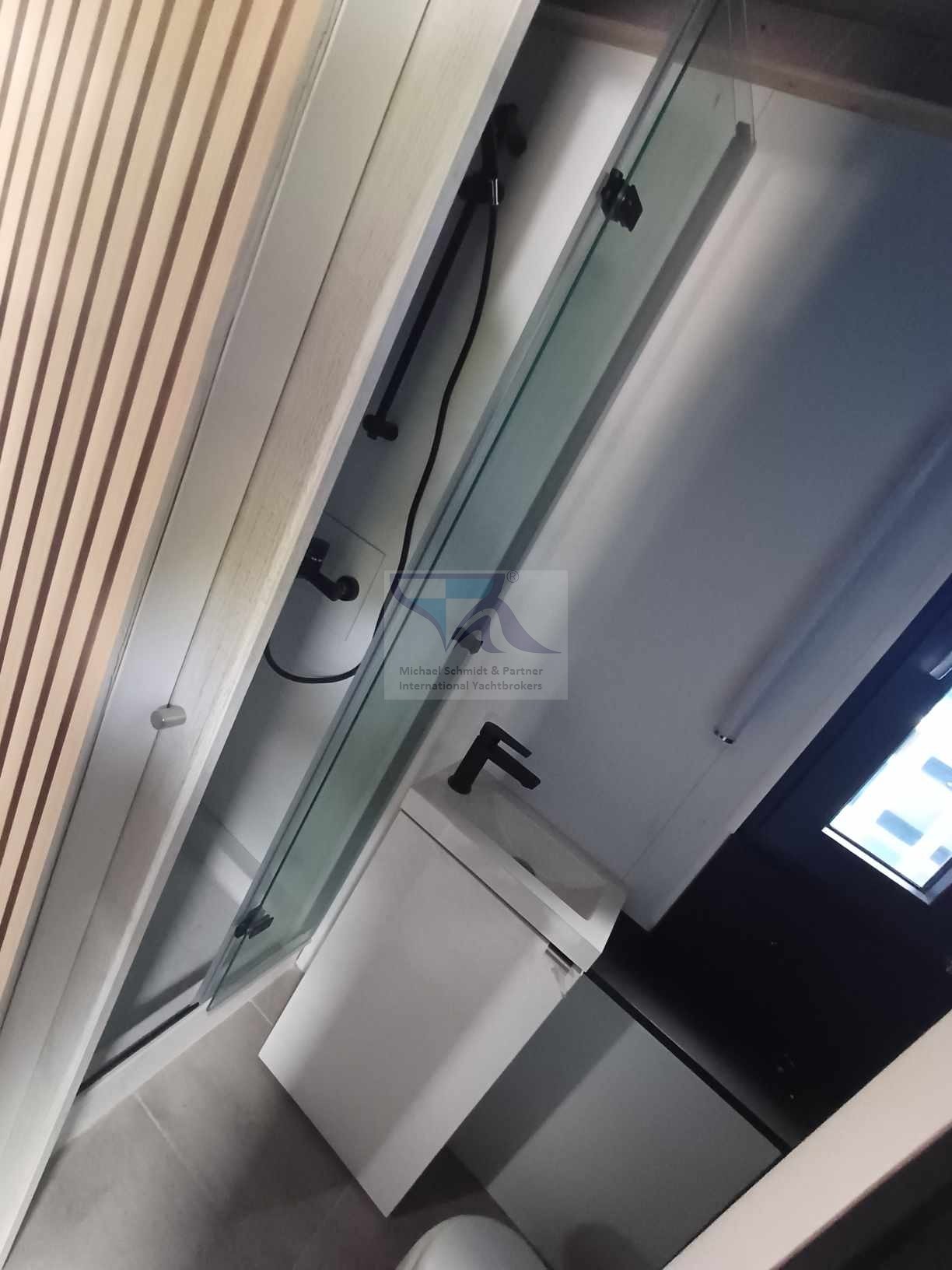 Thumbnail von Shogun Houseboat Mobil