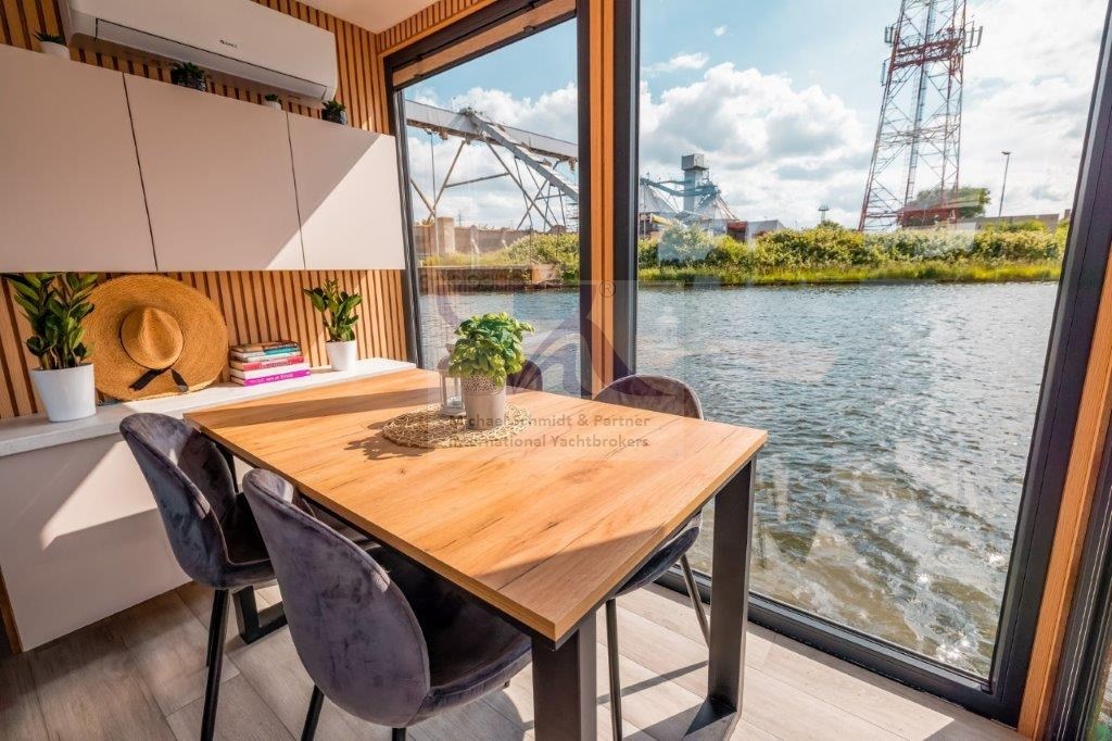 Thumbnail von Shogun Houseboat Mobil