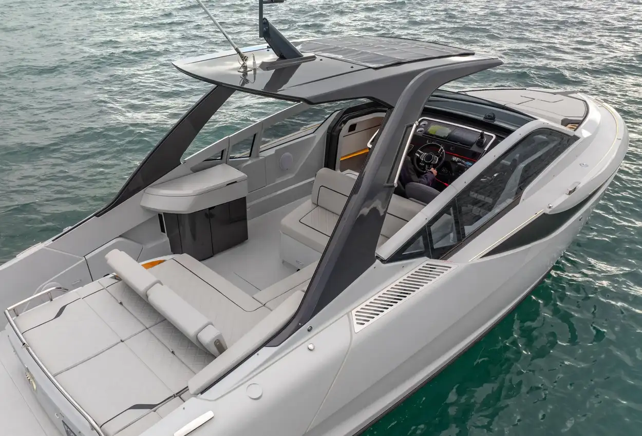 Thumbnail von Fairline F Line 33 AY2295