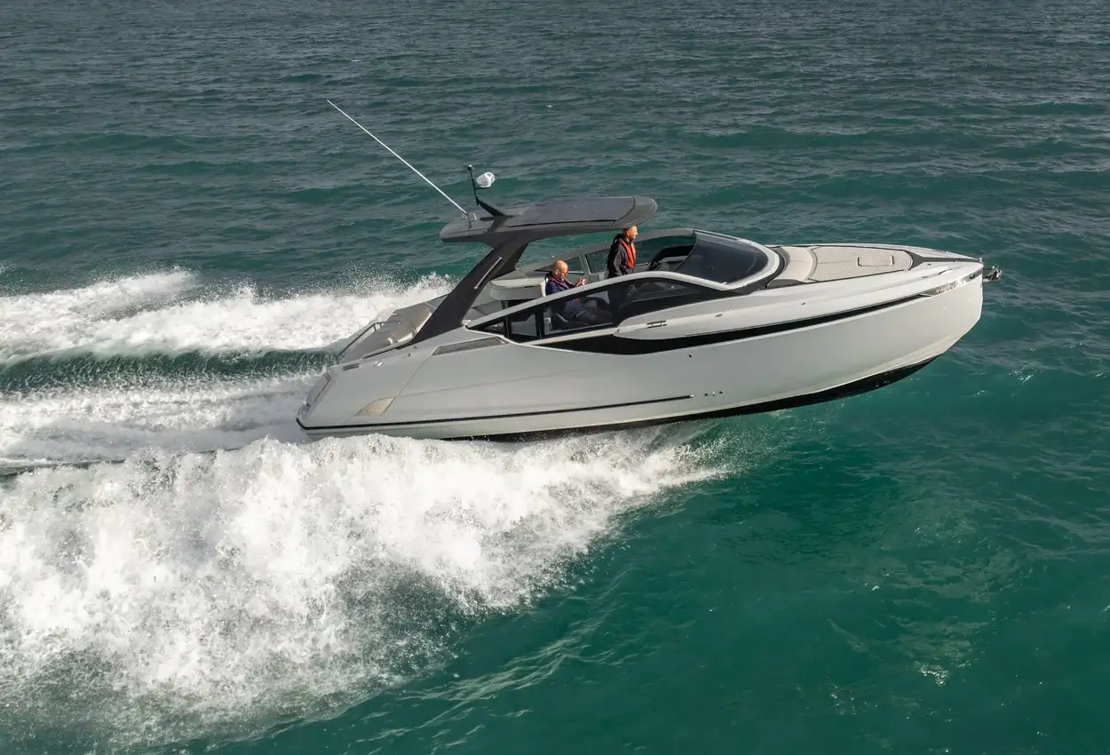 Thumbnail von Fairline F Line 33 AY2295