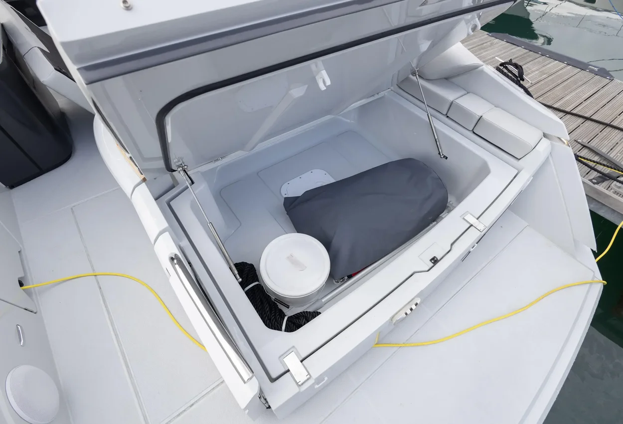 Thumbnail von Fairline F Line 33 AY2295