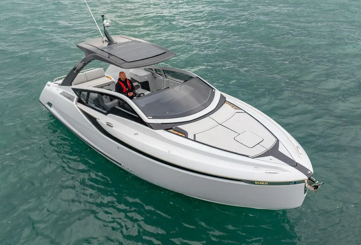 Thumbnail von Fairline F Line 33 AY2295