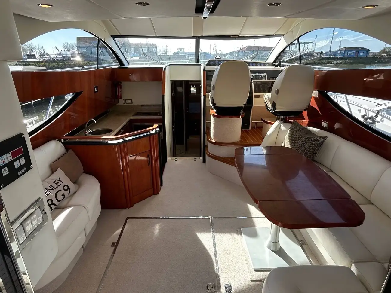 Thumbnail von Fairline Phantom 46