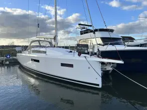 Thumbnail von Jeanneau Sun Odyssey 380