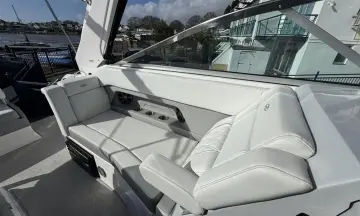 Thumbnail von Regal 28 Express