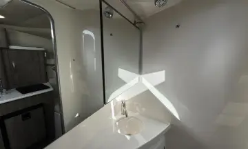 Thumbnail von Regal 28 Express