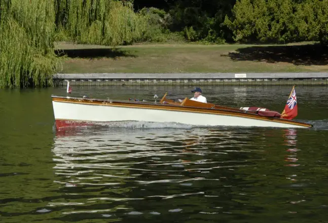 Andrews Boats 25' Slipper Launch Casablanca