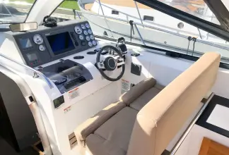 Thumbnail von Sealine SC35 Head Office