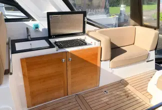 Thumbnail von Sealine SC35 Head Office