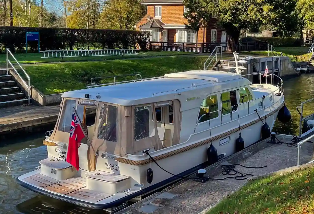Linssen Grand Sturdy 35 Limburg Lady