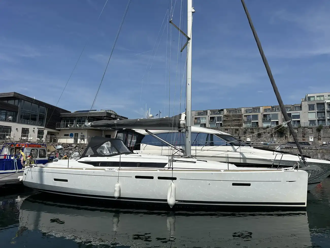 Jeanneau Sun Odyssey 409 Bewitched