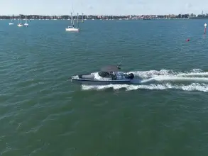 Thumbnail von Axopar 28 T Top TALON