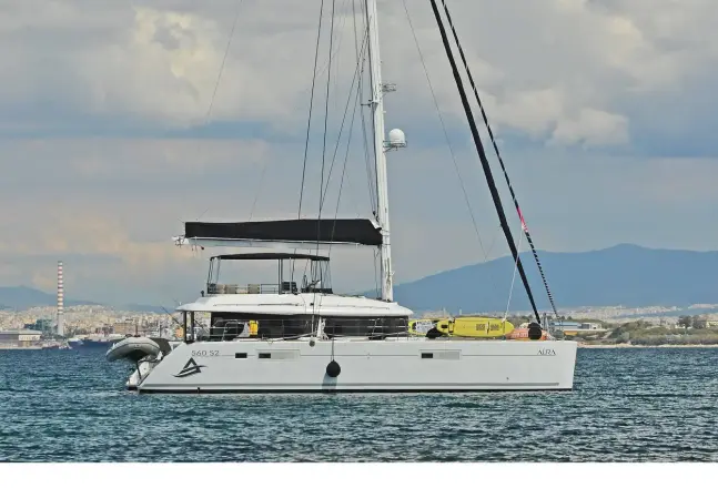Lagoon 560 Avra