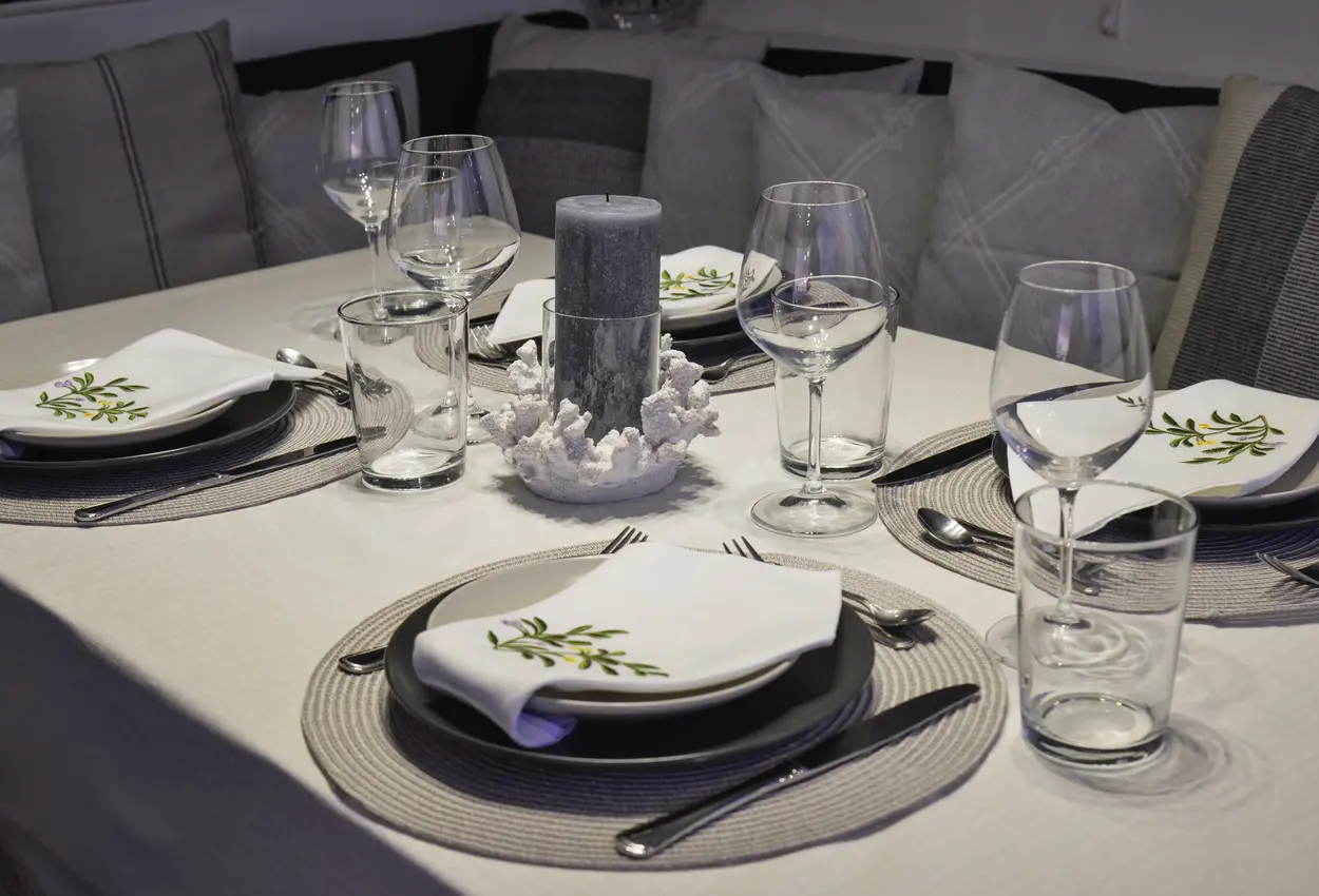 Thumbnail von Lagoon 560 Avra