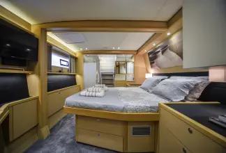 Thumbnail von Lagoon 560 Avra