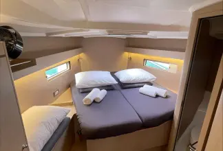 Thumbnail von Beneteau Oceanis 40.1