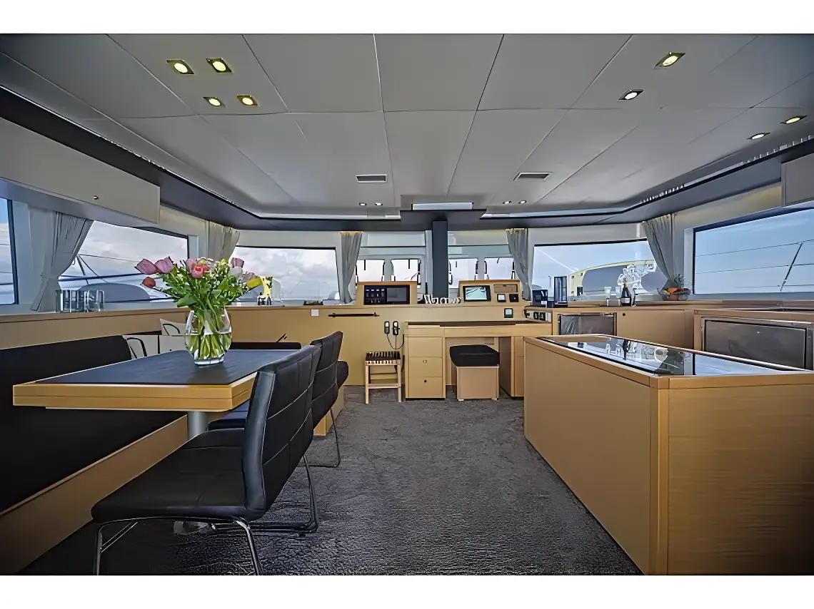 Thumbnail von Lagoon 560 Avra II