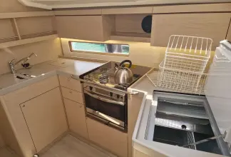 Thumbnail von Beneteau Oceanis 40.1