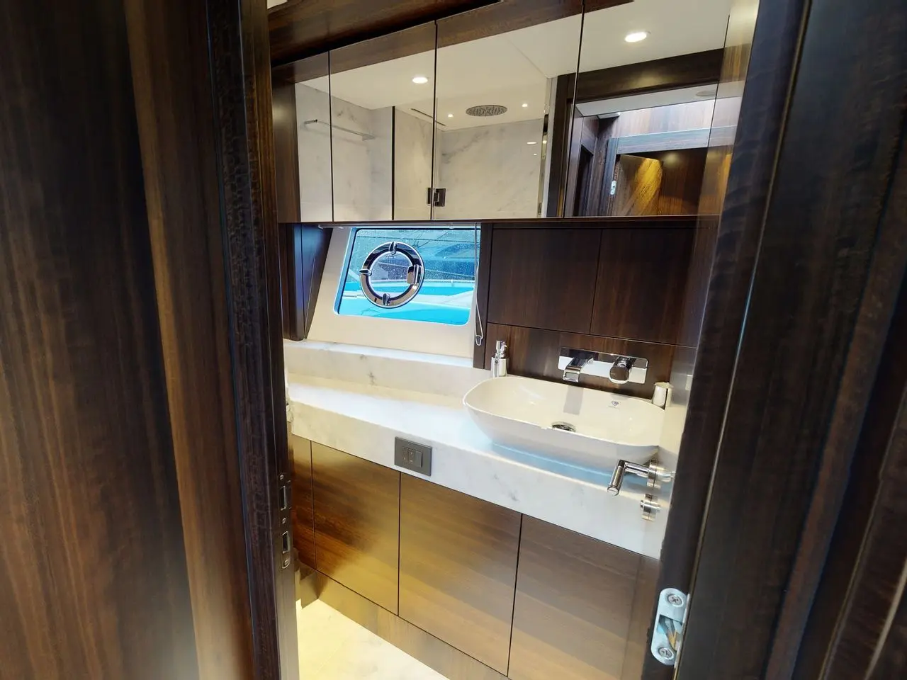 Thumbnail von Sunseeker Manhattan 68 SPARTAK