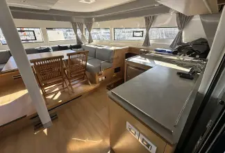 Thumbnail von Excess 15