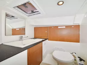 Thumbnail von Bavaria Cruiser 40 PIA M