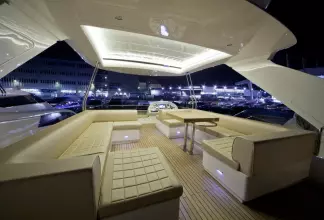 Thumbnail von Azimut Fly 78 Premium +