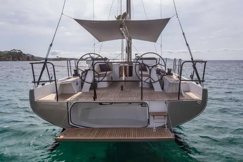 Beneteau First 44