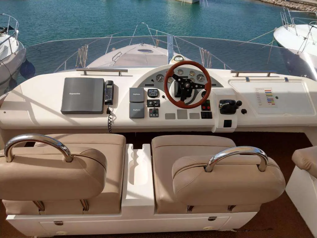 Thumbnail von Fairline Phantom 50