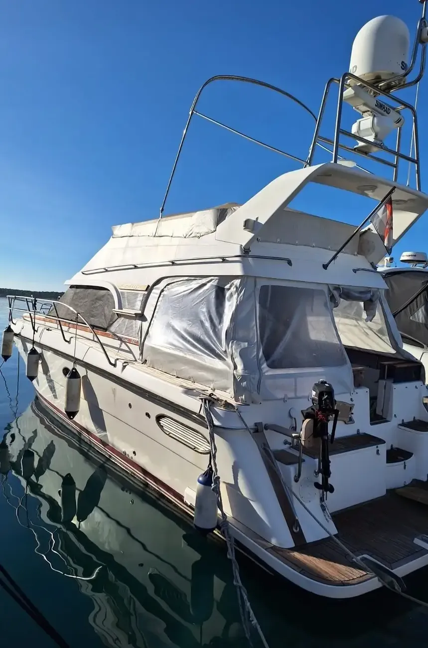 Nord West 390 Flybridge