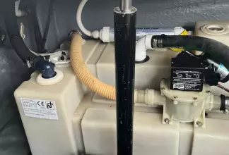 Thumbnail von Sea Ray 375 Sundancer