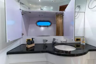 Thumbnail von Yaretti 2210