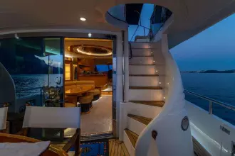 Thumbnail von Yaretti 2210