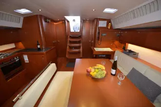 Thumbnail von Beneteau Oceanis 48