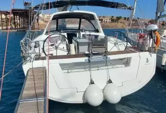 Thumbnail von Beneteau Oceanis 48