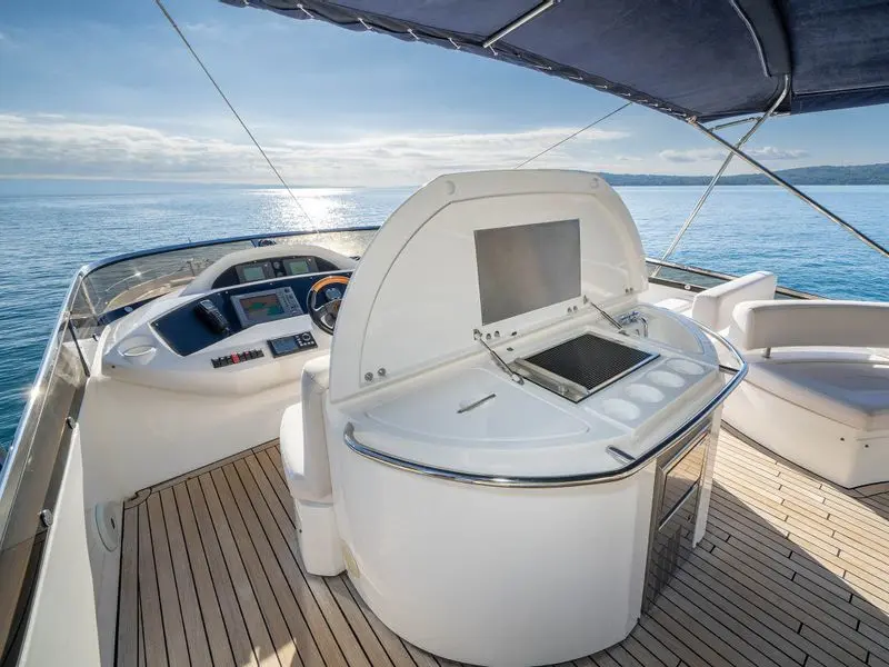 Thumbnail von Sunseeker Predator 82 HARRYS GAME