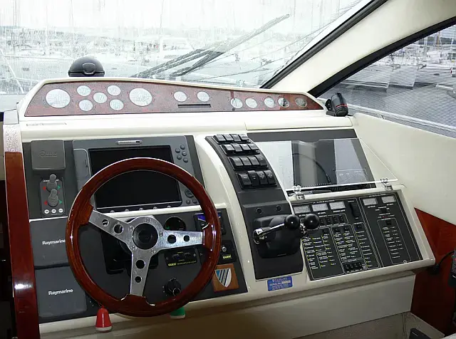 Thumbnail von Fairline Phantom 50