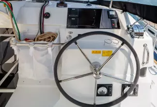 Thumbnail von Lagoon 40 Gelso - Standard line