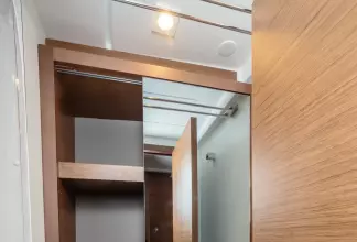 Thumbnail von Lagoon 40 Gelso - Standard line