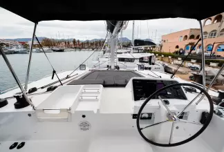 Thumbnail von Lagoon 450 Didyme - Standard line