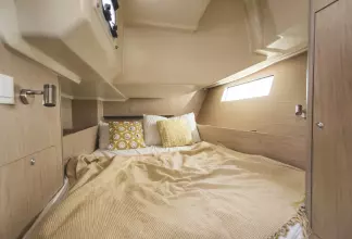 Thumbnail von Beneteau Oceanis 41.1 Hydros - Standard line